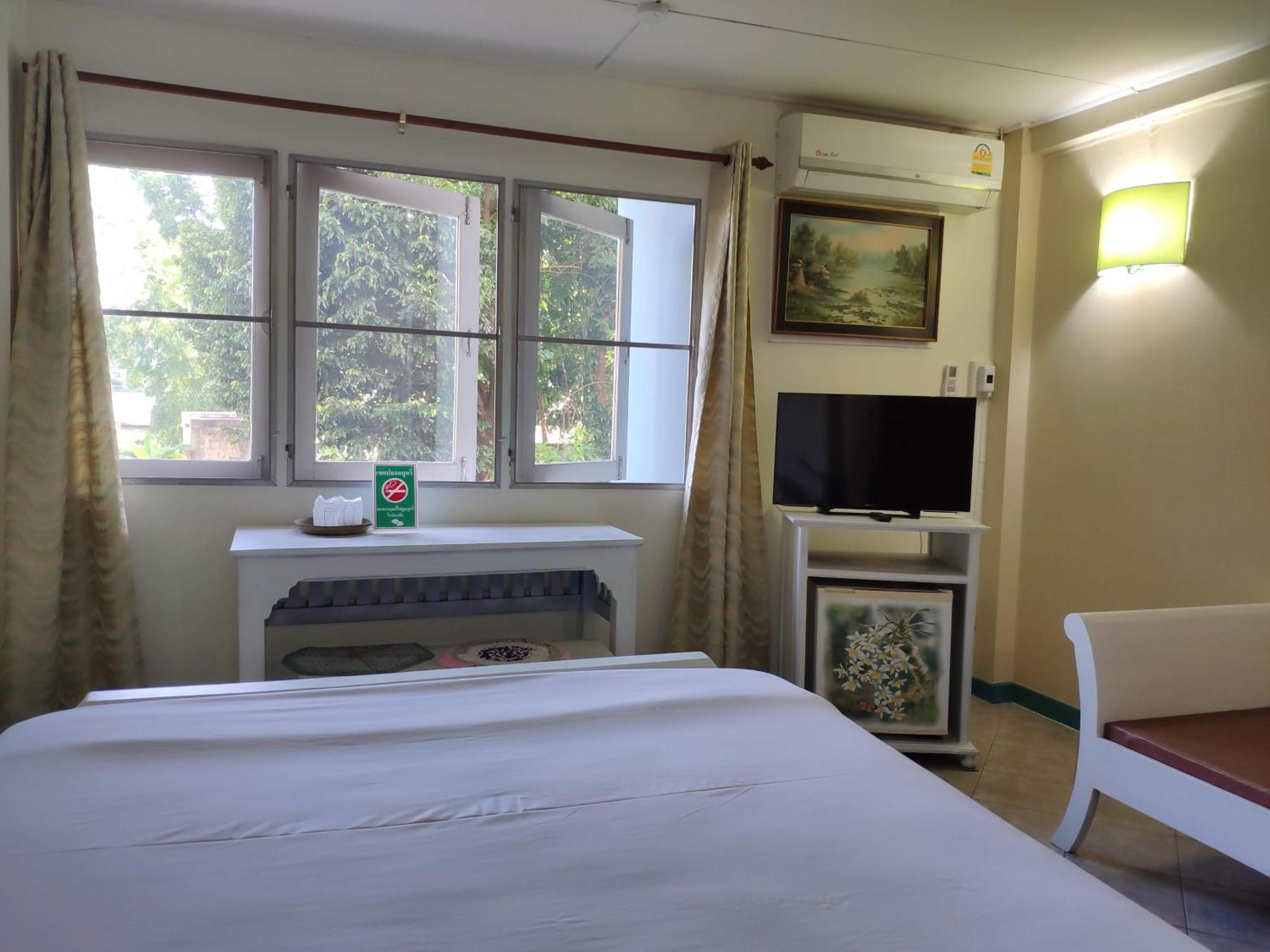 Hotel Changpuak Chiang Mai