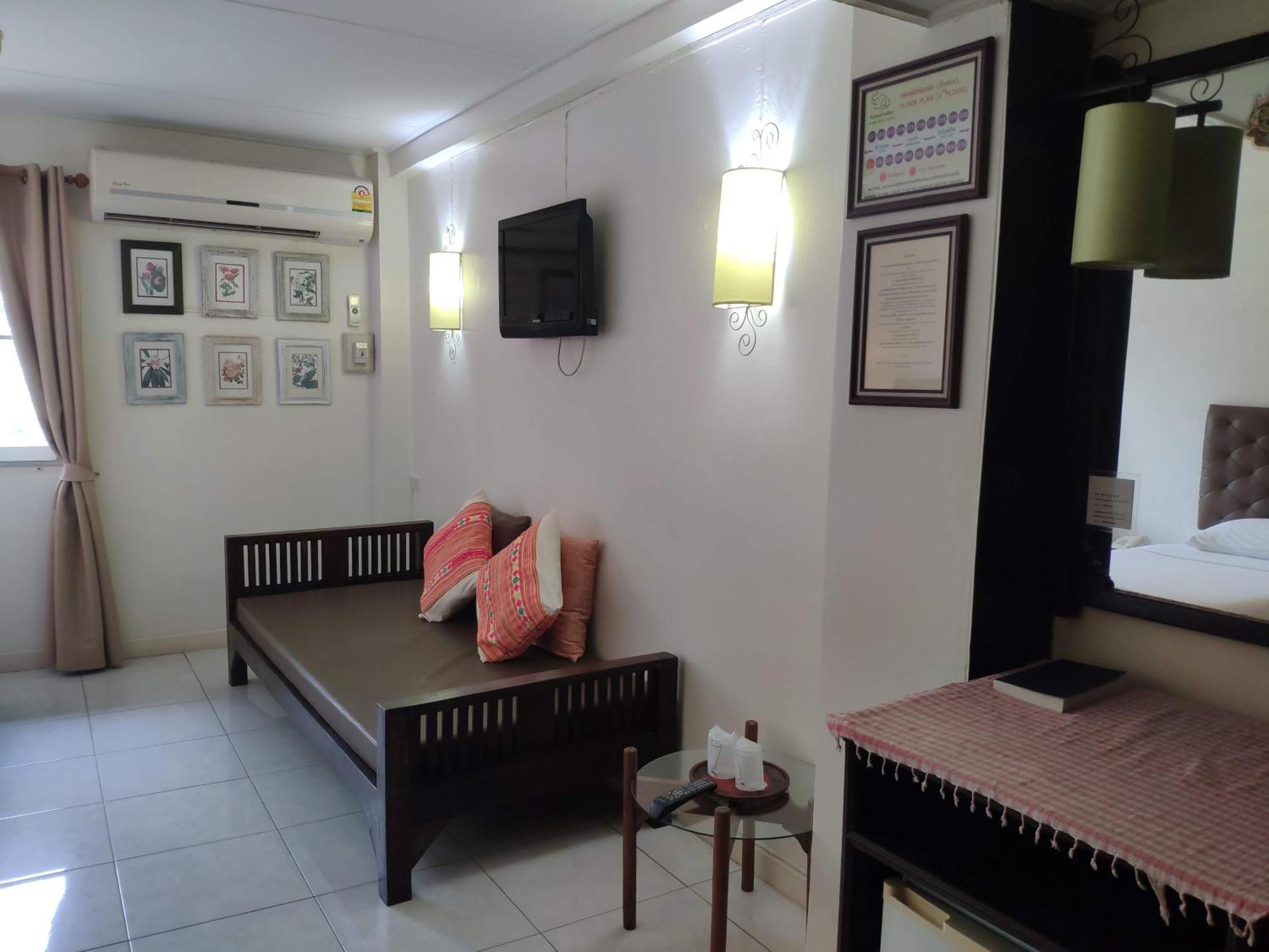Hotel Changpuak Chiang Mai