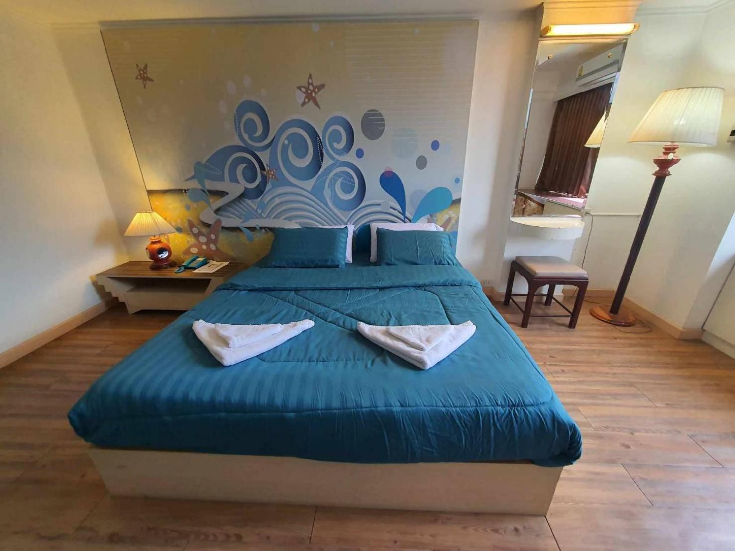 The Pacific Cool Chic 3*