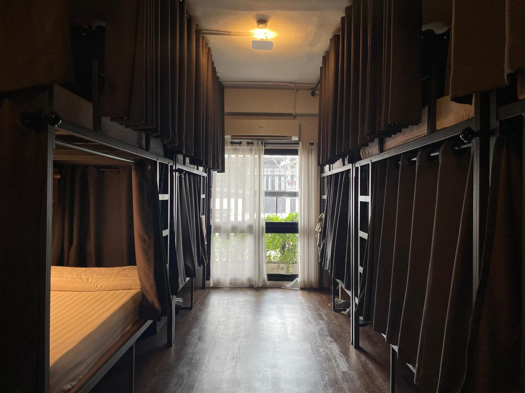 Hobnob (adults Only) Hostel Chiang Mai