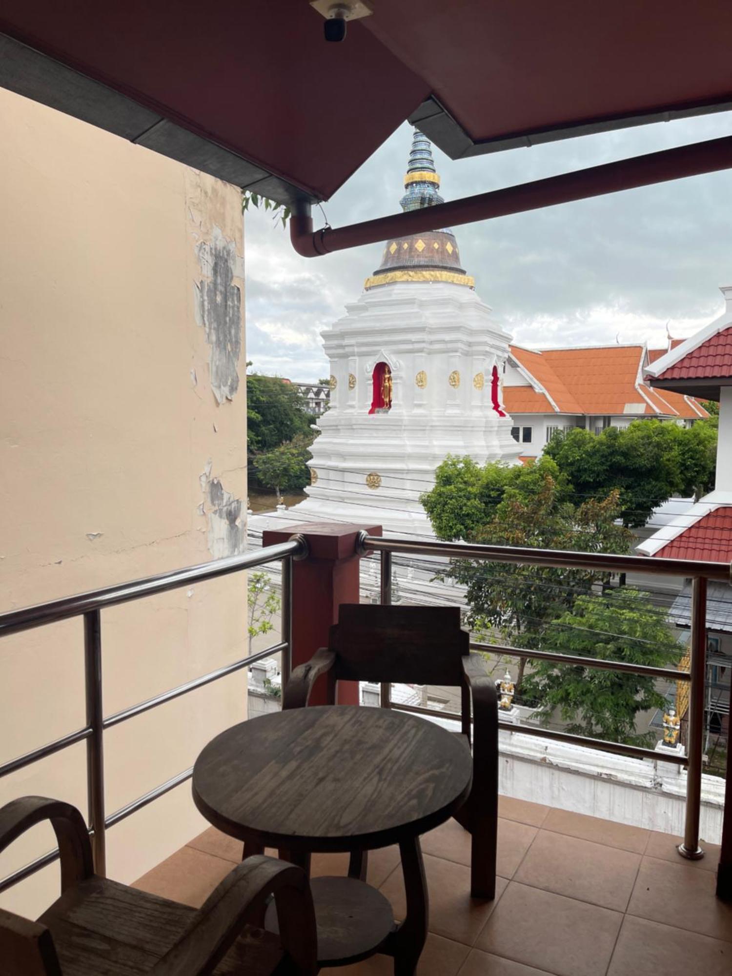 Hotel Baan Chinnakarn Chiang Mai