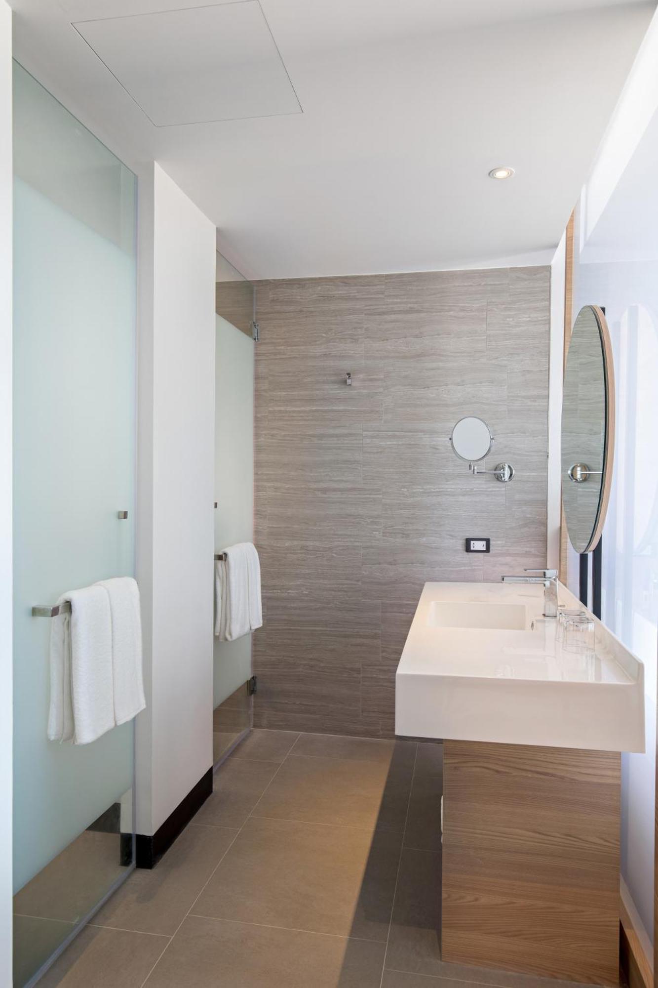 Novotel Chiangmai Nimman Journeyhub Hotel