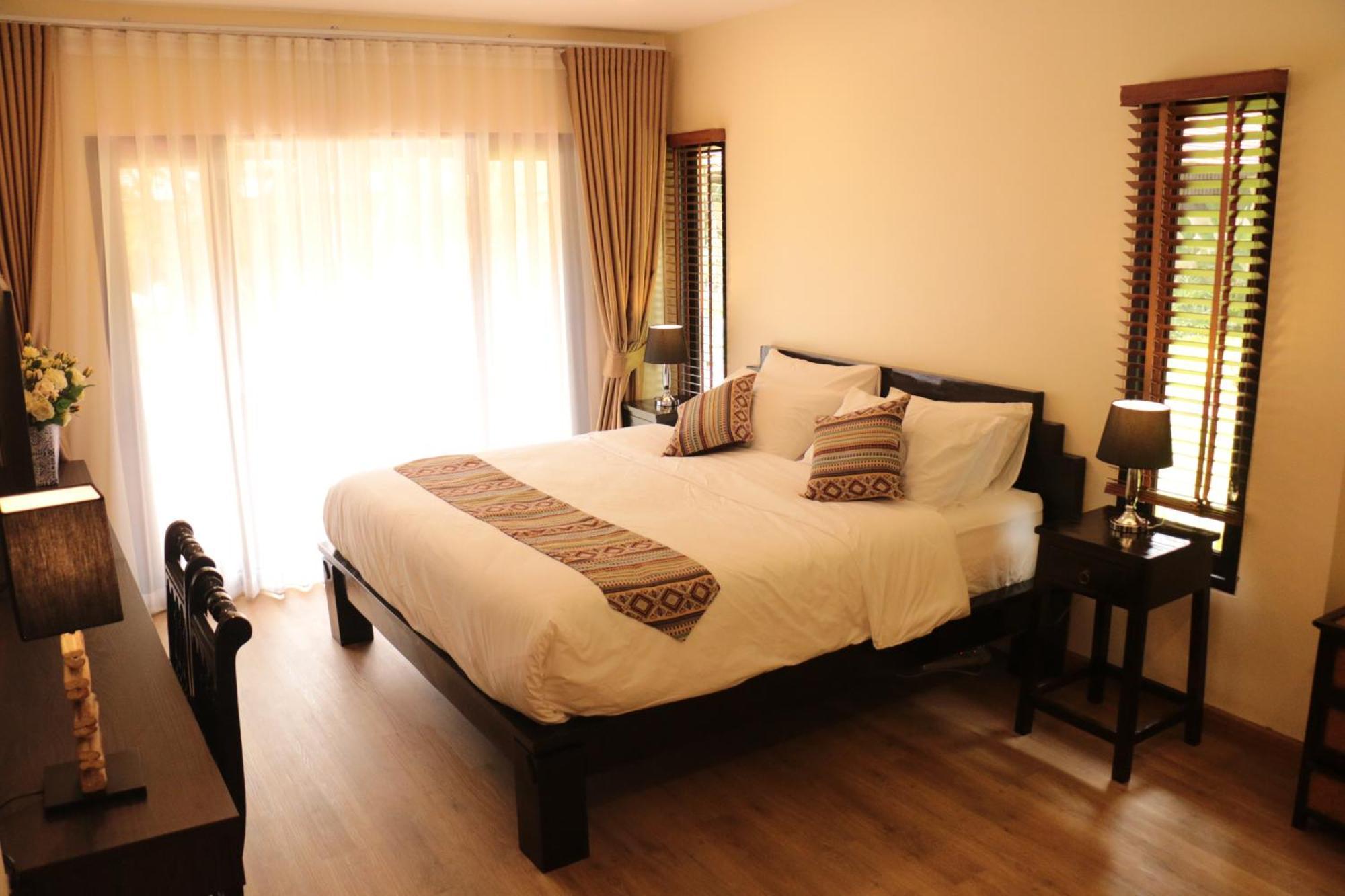 Le Baan Thai Boutique *