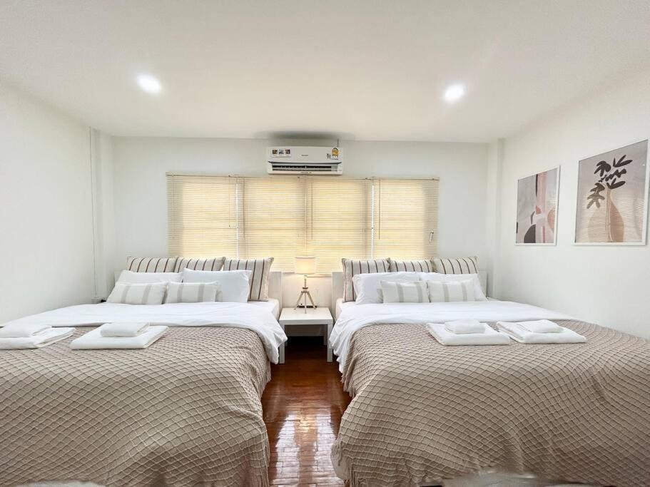 Holiday home Cozy House In Old Town Phrasing / Walking Street *