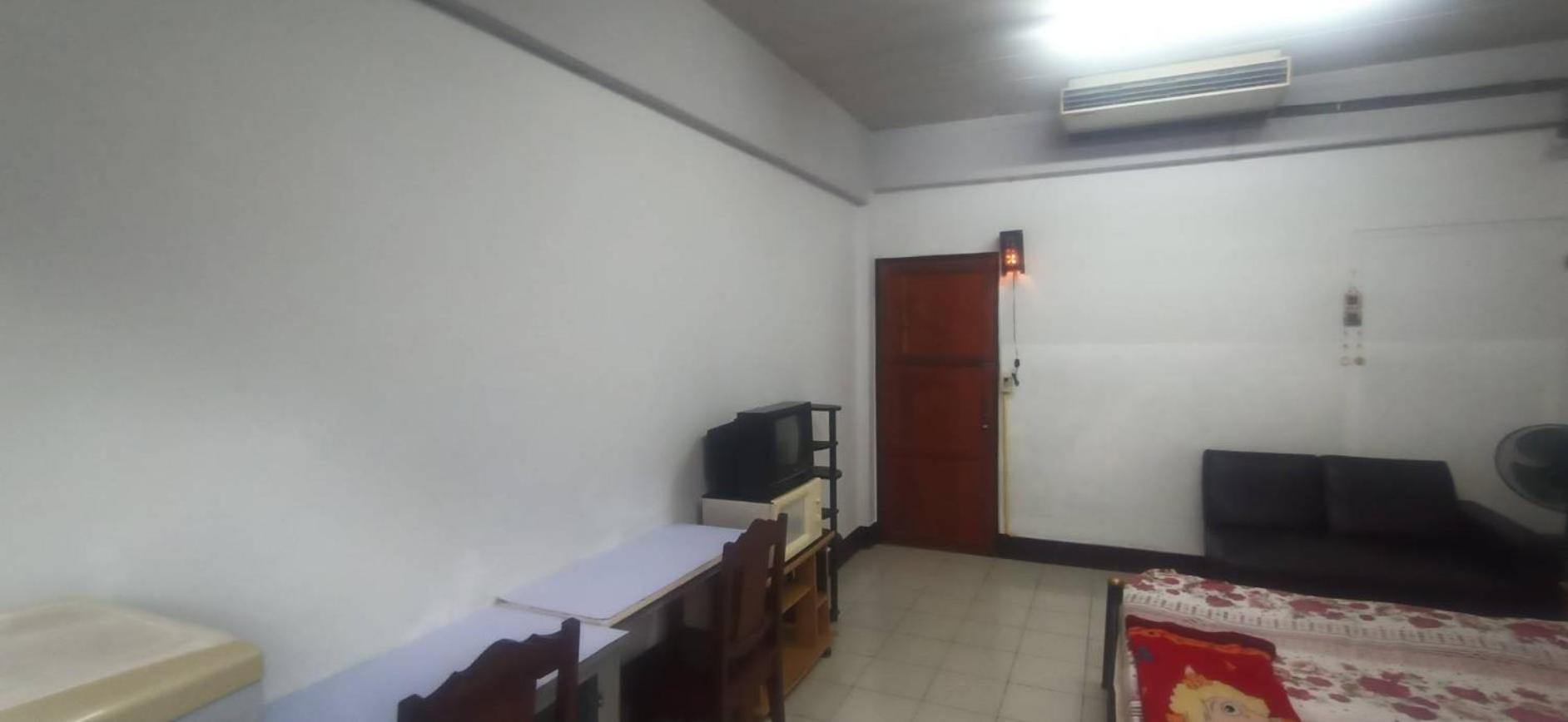 Homestay Np House *