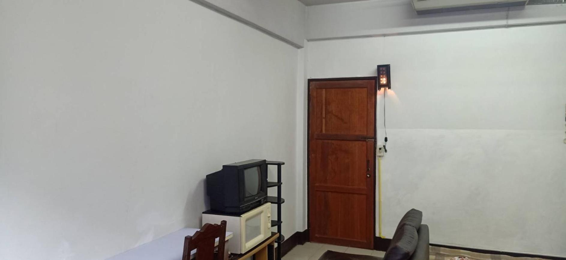 Homestay Np House *