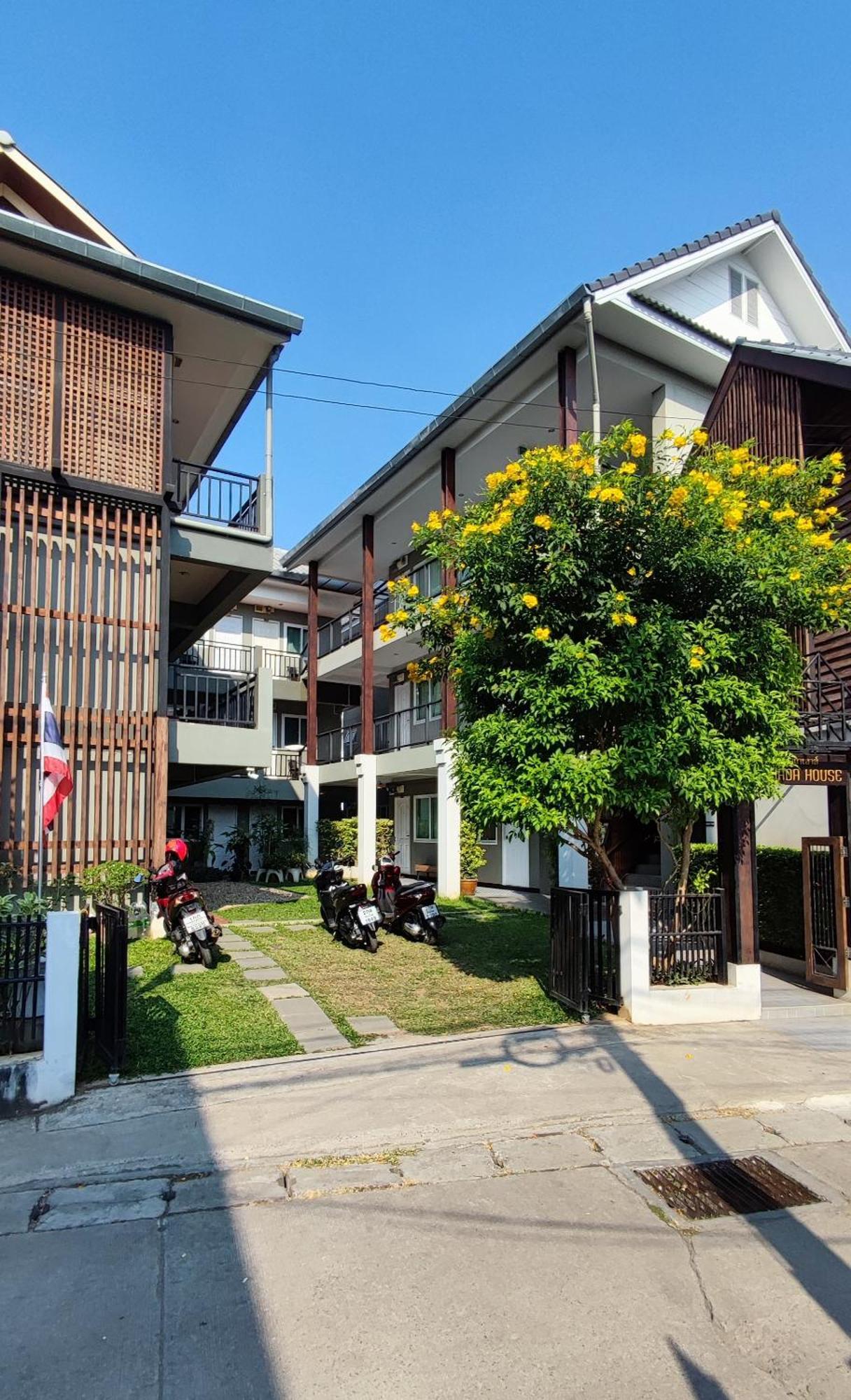Hotel Chada House 3*