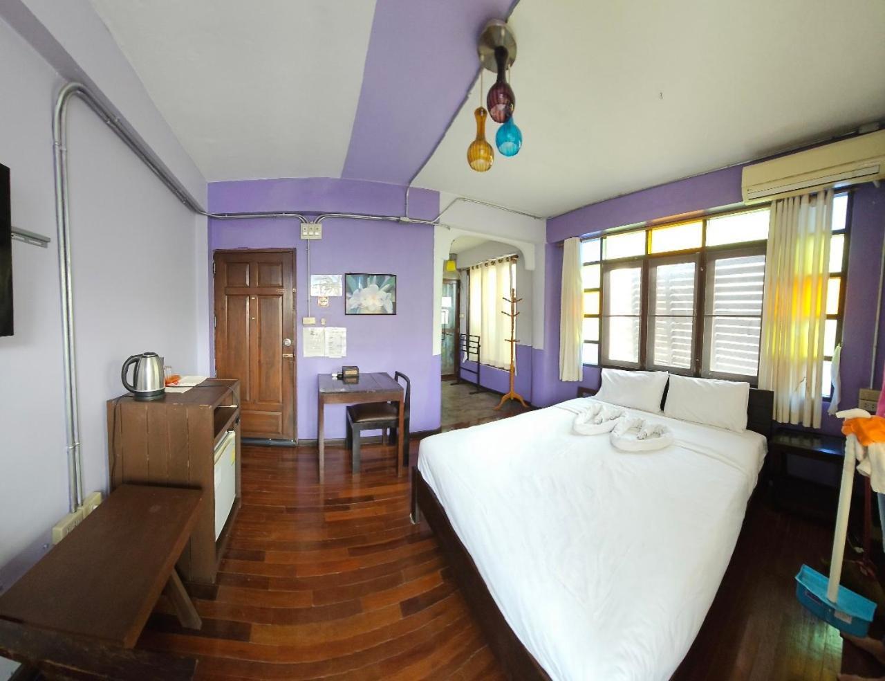 Guest house Mi Casa Thaphae 3*