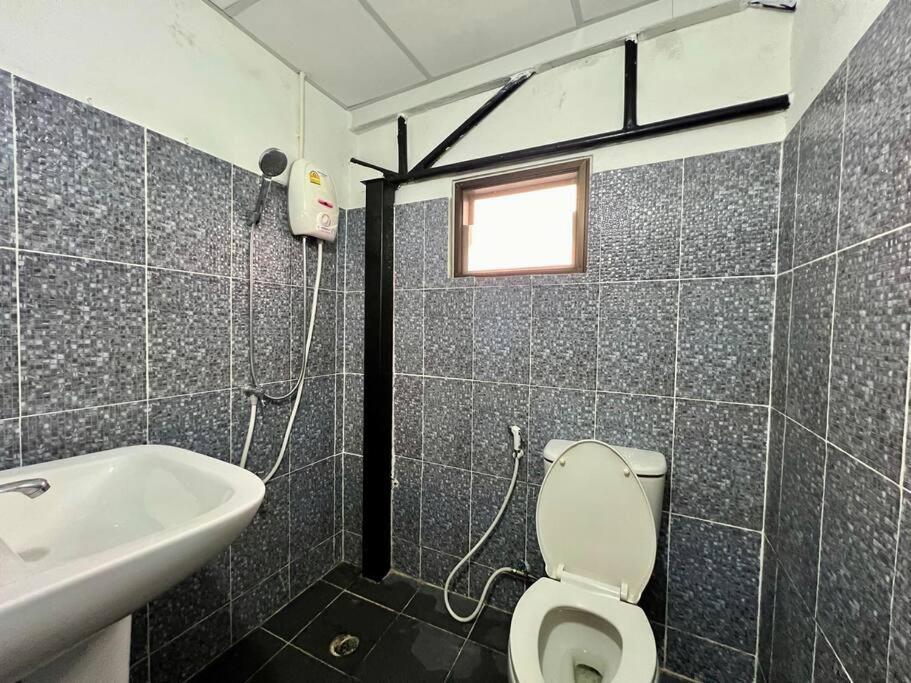 Thecube#private#aircon#cheap#cozy@city *