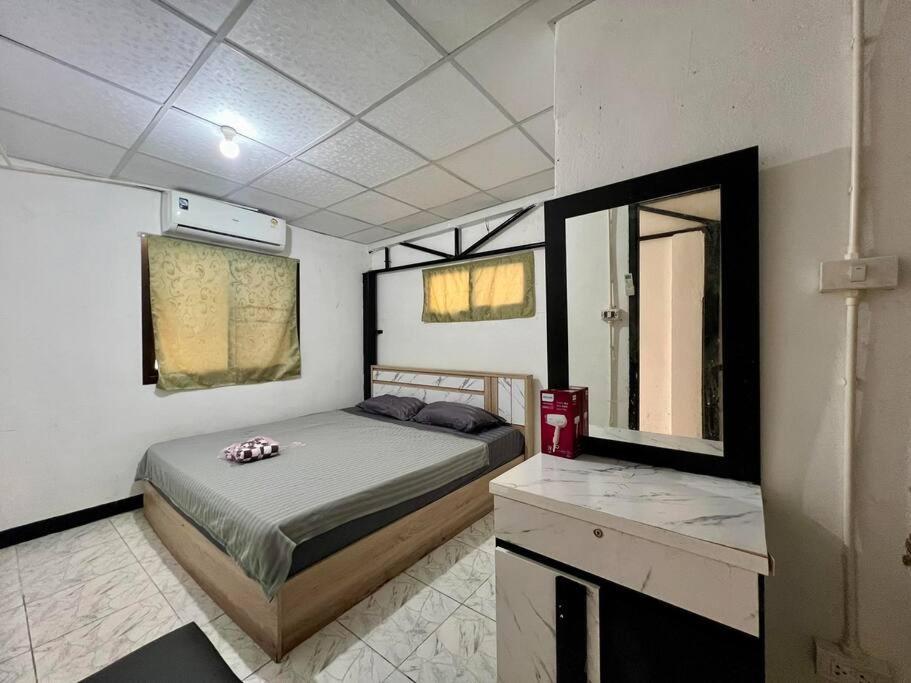 Apartment Thecube#private#aircon#cheap#cozy@city Chiang Mai