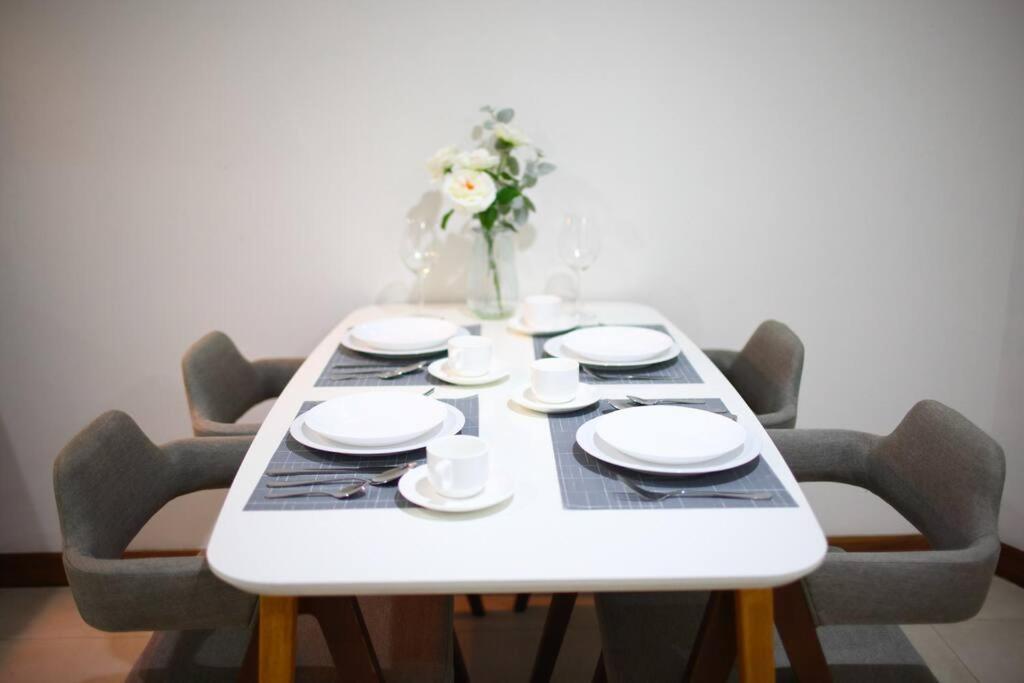Specious Luxury 2 Bedrooms Apt. Appartement