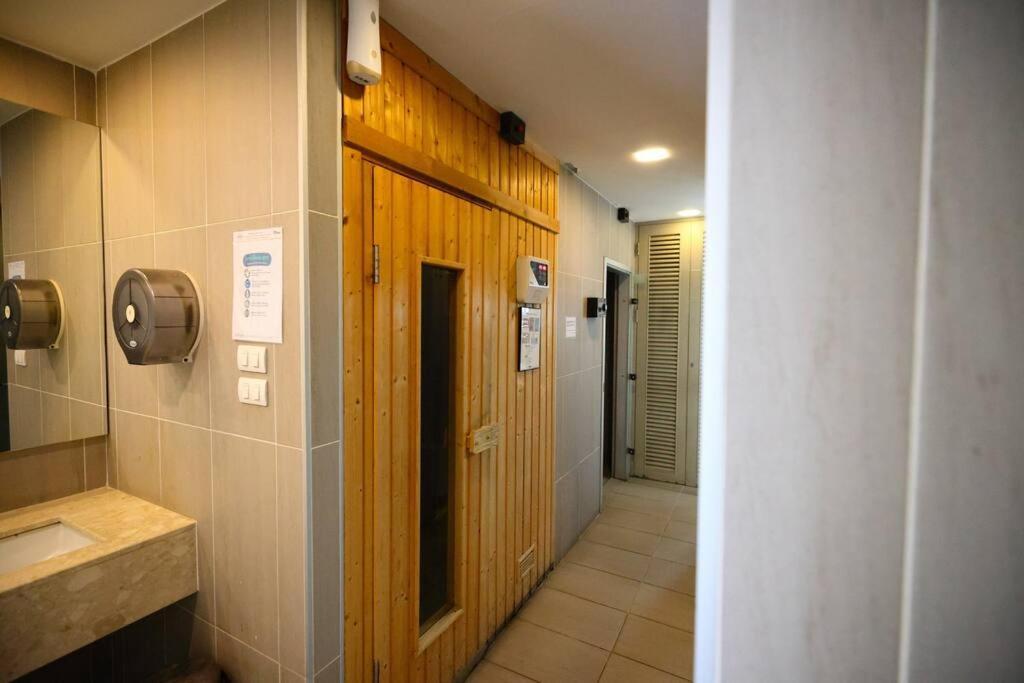 Specious Luxury 2 Bedrooms Apt. Appartement Chiang Mai