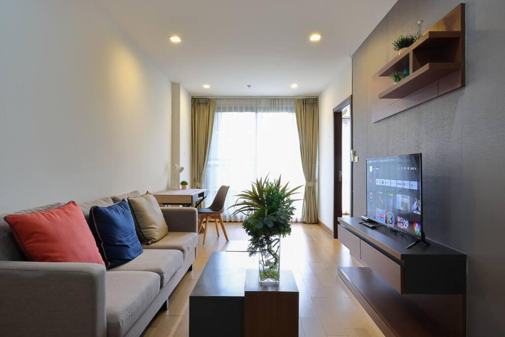 Specious Luxury 2 Bedrooms Apt. Chiang Mai