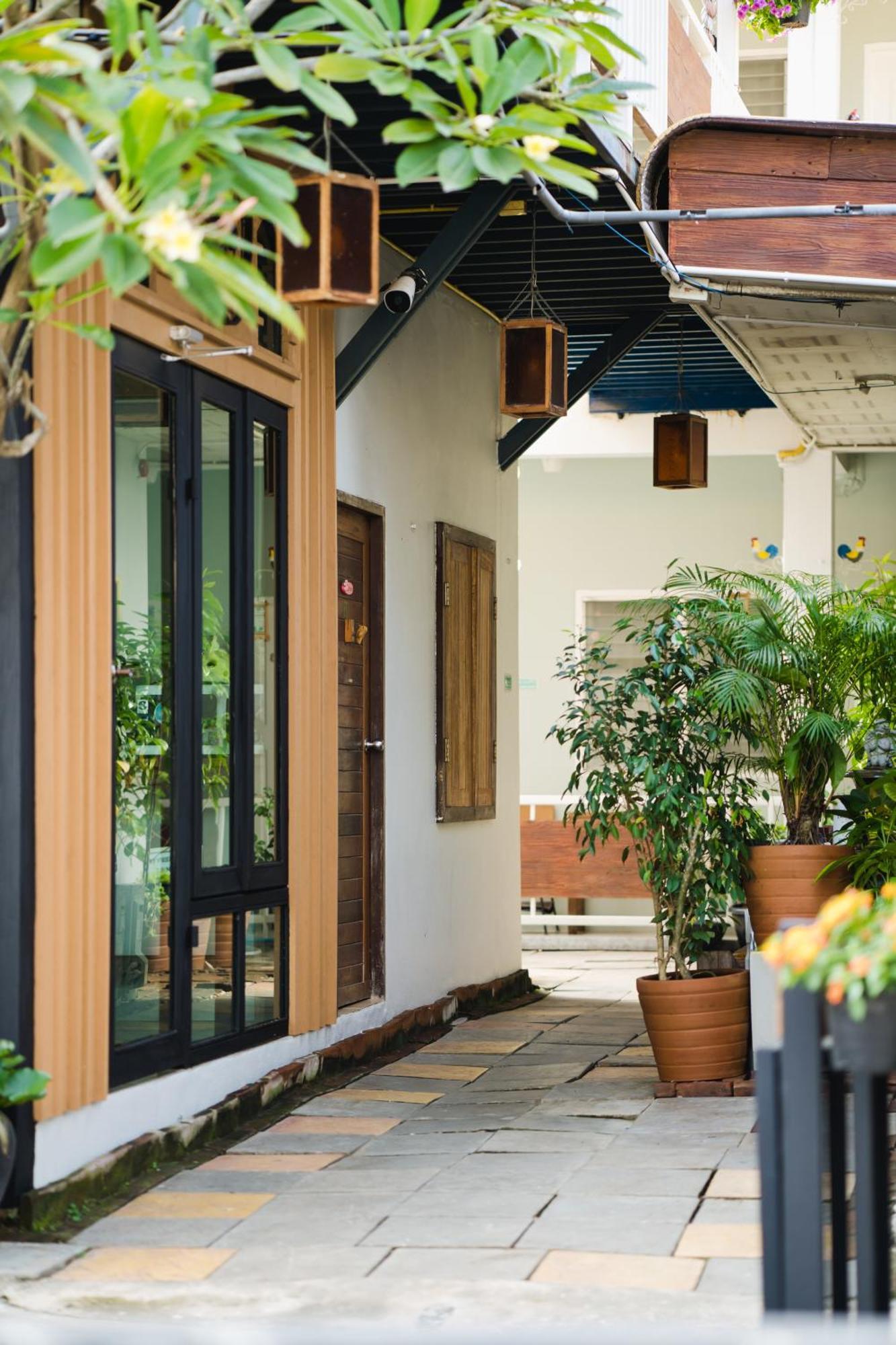 Guest house Sabuy Chiangmai 2*