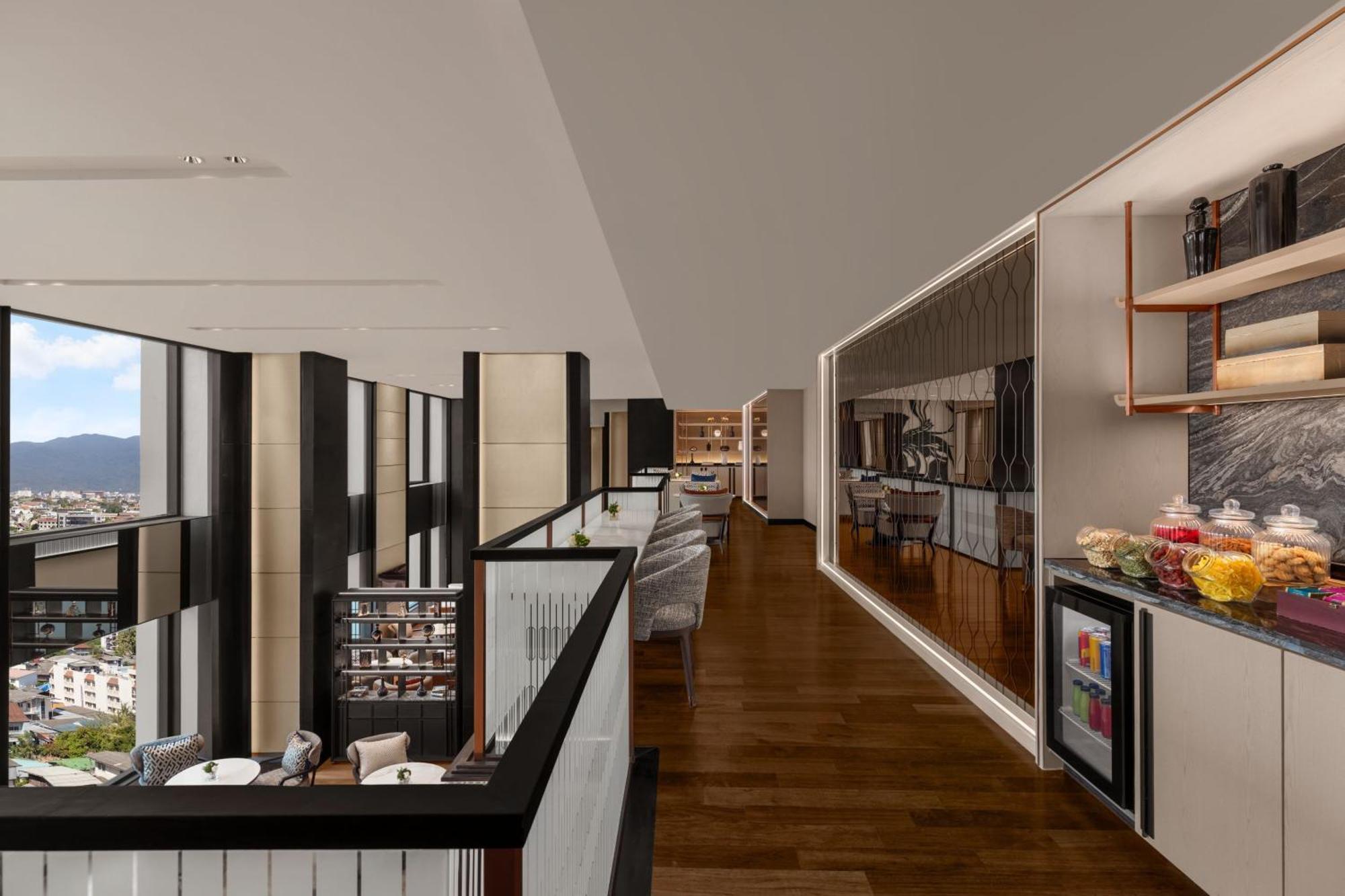 Marriott Hotel 5*
