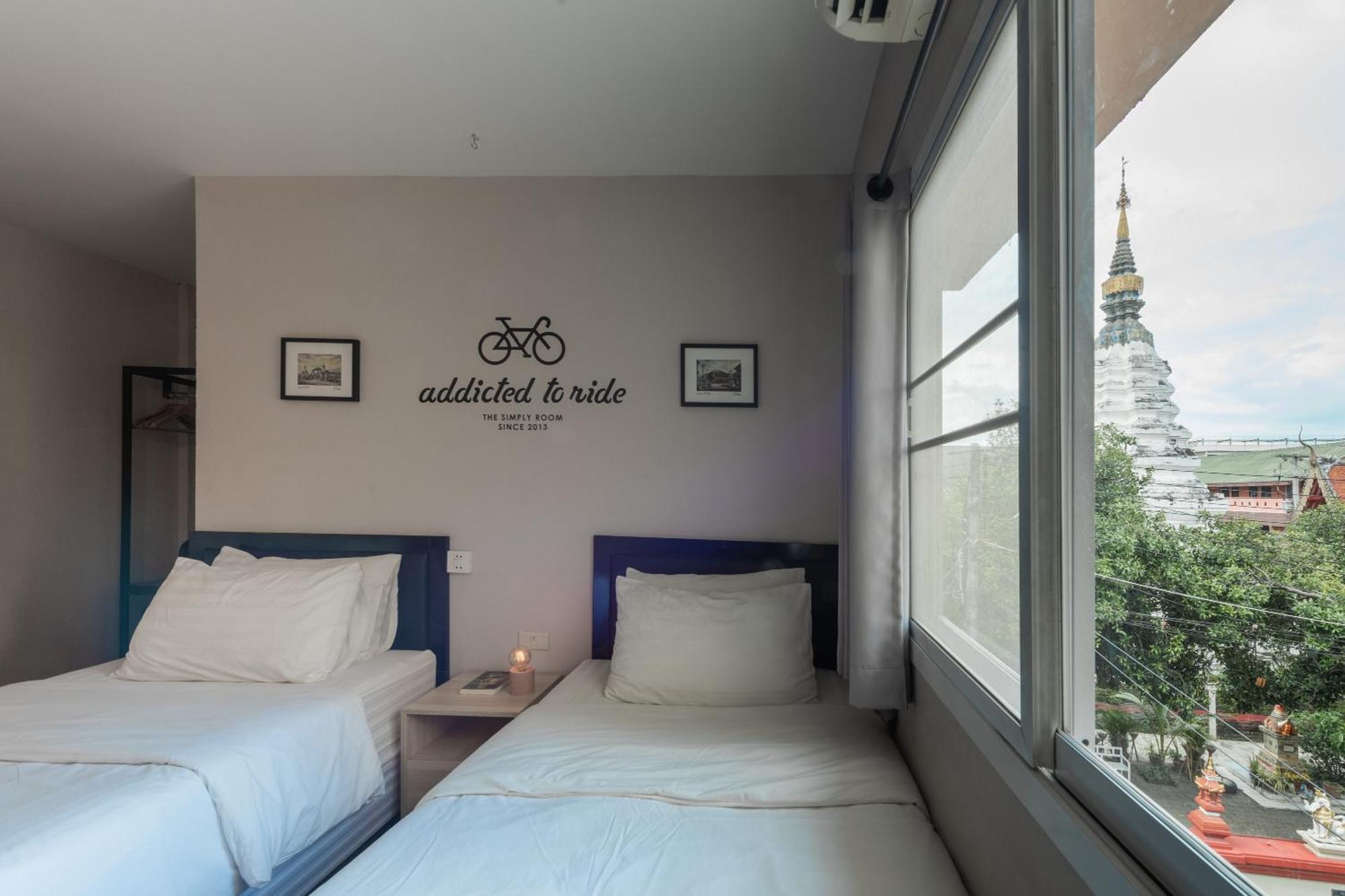 Fav Town Hostel