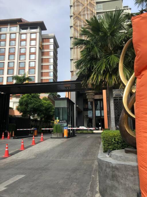 1 Bed 1 Bath - Serviced Near Center With Rooftop Pool And Gym Appartement Chiang Mai