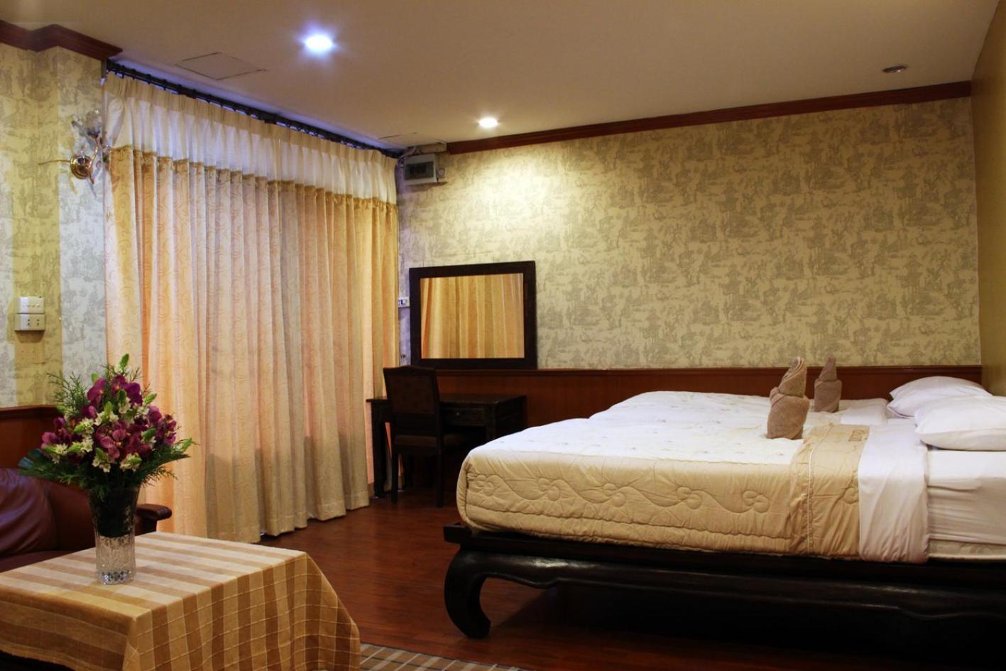 S.k. House 1 3*