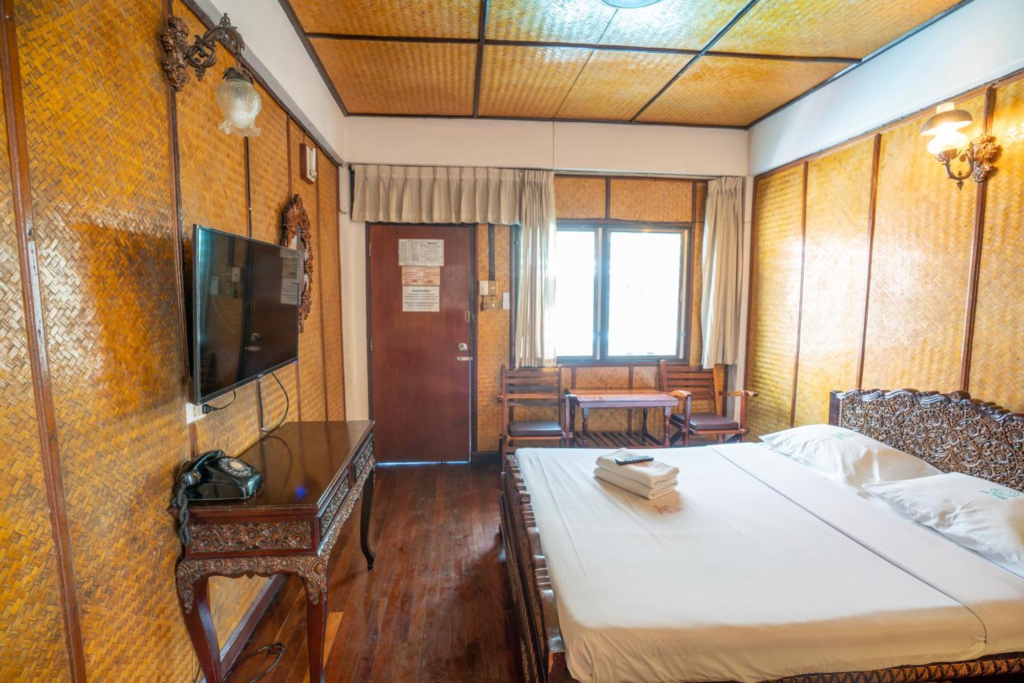 Collection O Khu Mueang Near Tha Phae Gate Formerly Lai Thai 3* Chiang Mai
