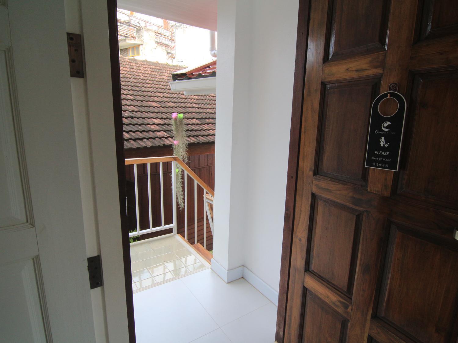 Changmoi House Katil