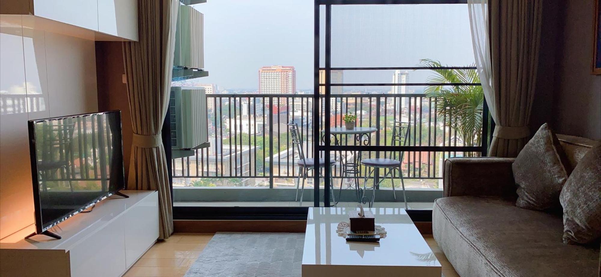 Apartment Luxury High Floor Pool Gym With 2br *
