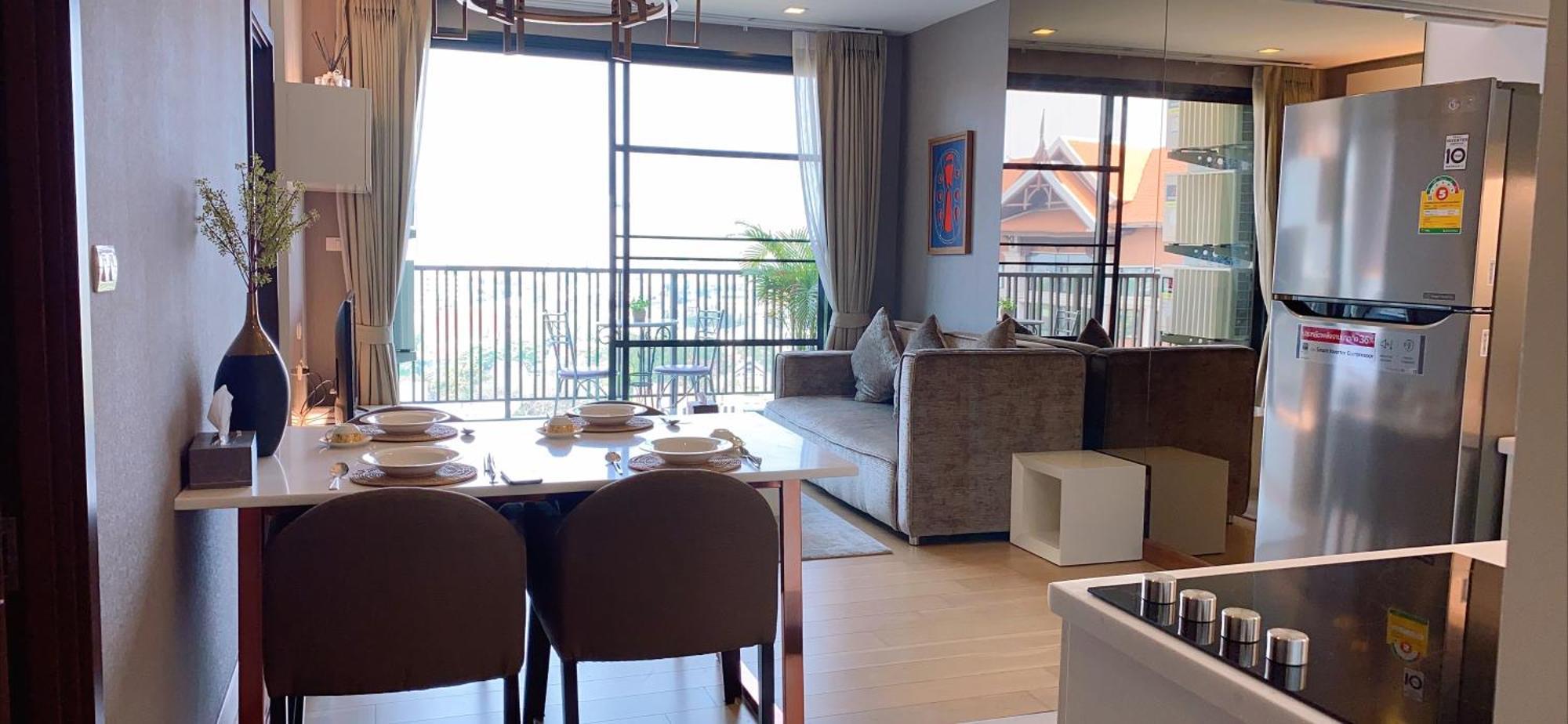 Apartment Luxury High Floor Pool Gym With 2br Chiang Mai