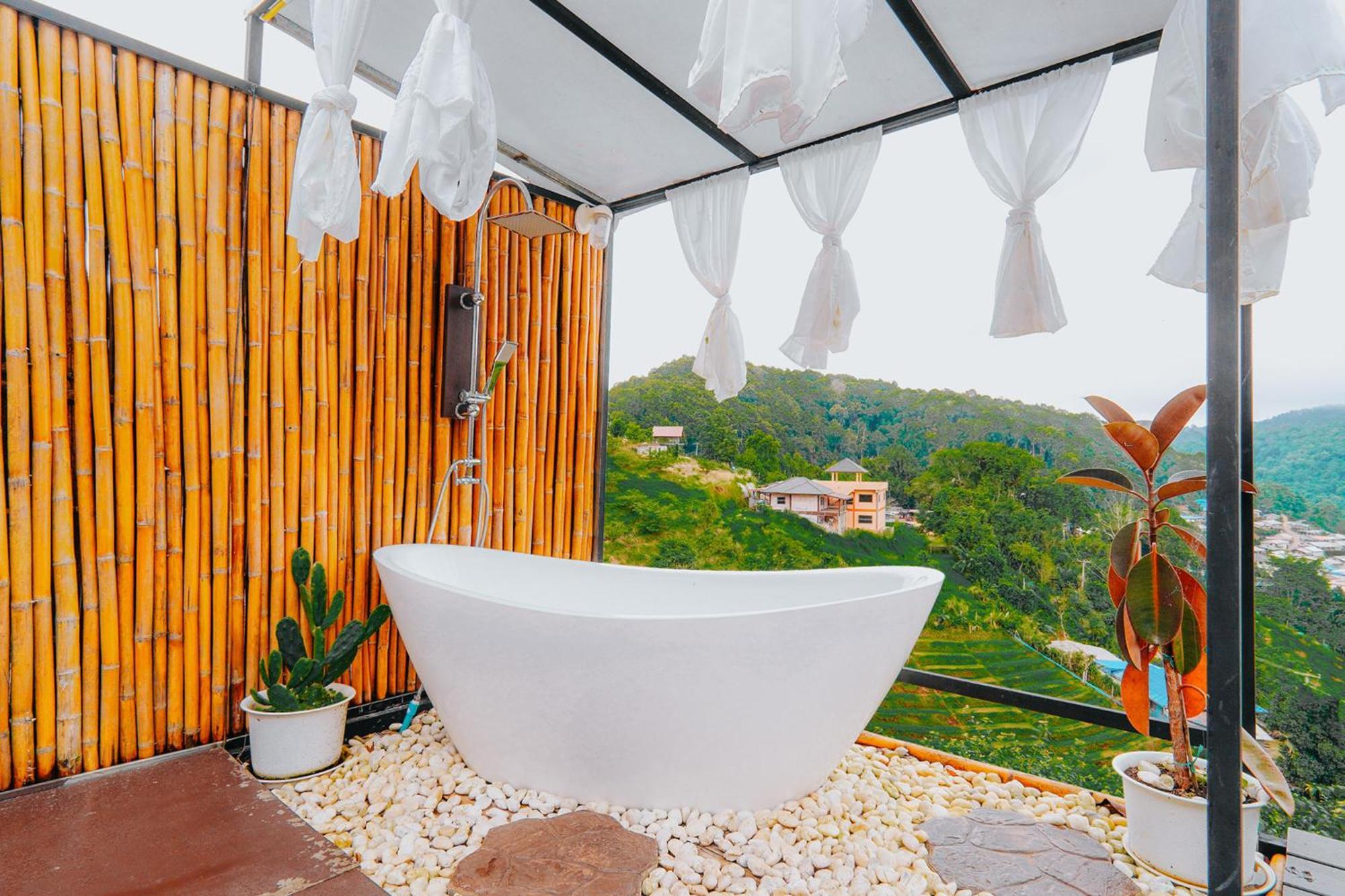 Guest house Mon Jaw Doi At Monjam Chiang Mai