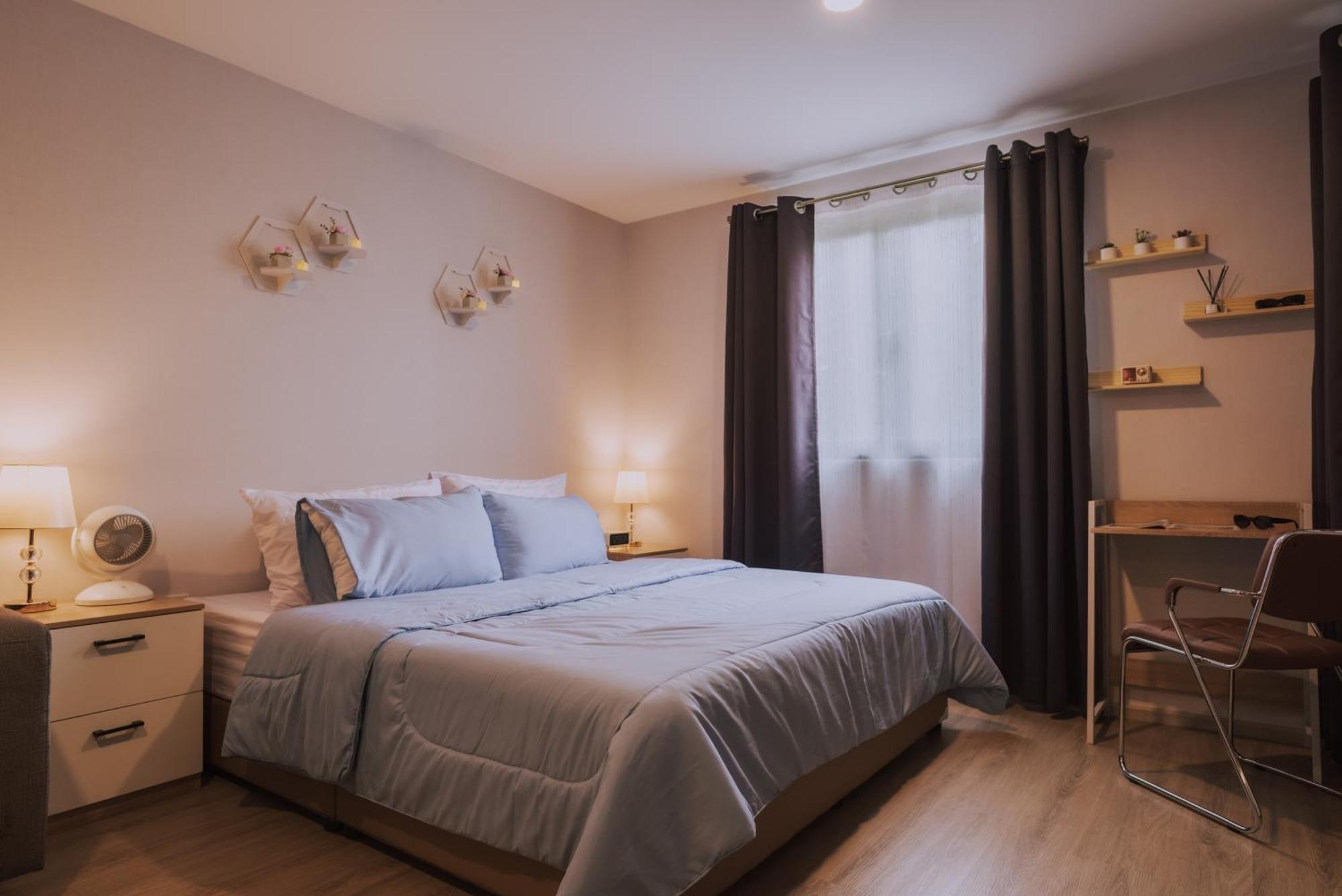 Hycondo Thasala Near Airport! Apartment Chiang Mai