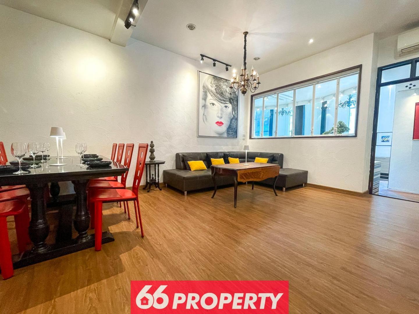 Holiday home Stylish Townhouse In Nimman Area With Full Kitchen