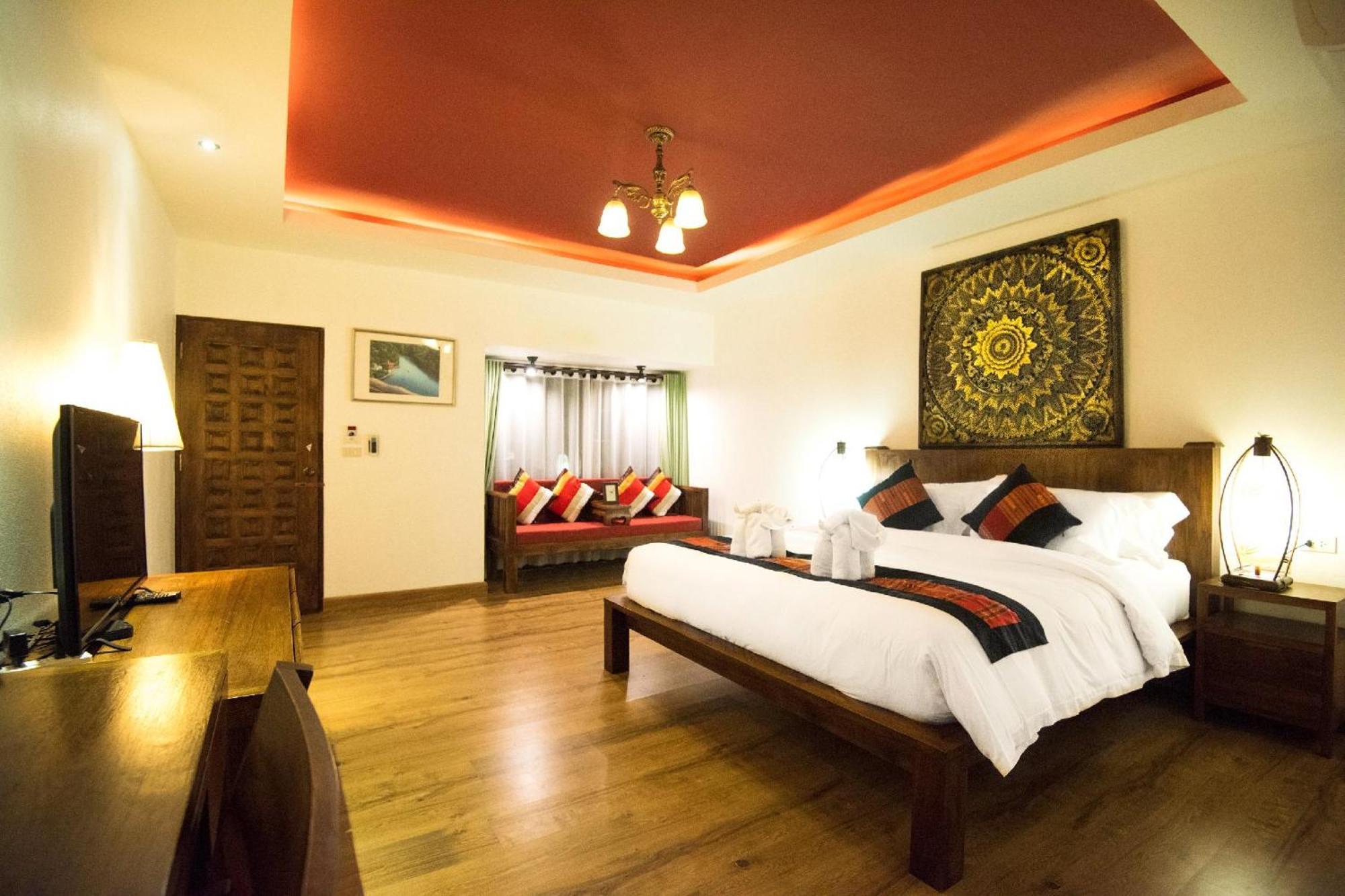 E-outfitting Doikham Resort 4*