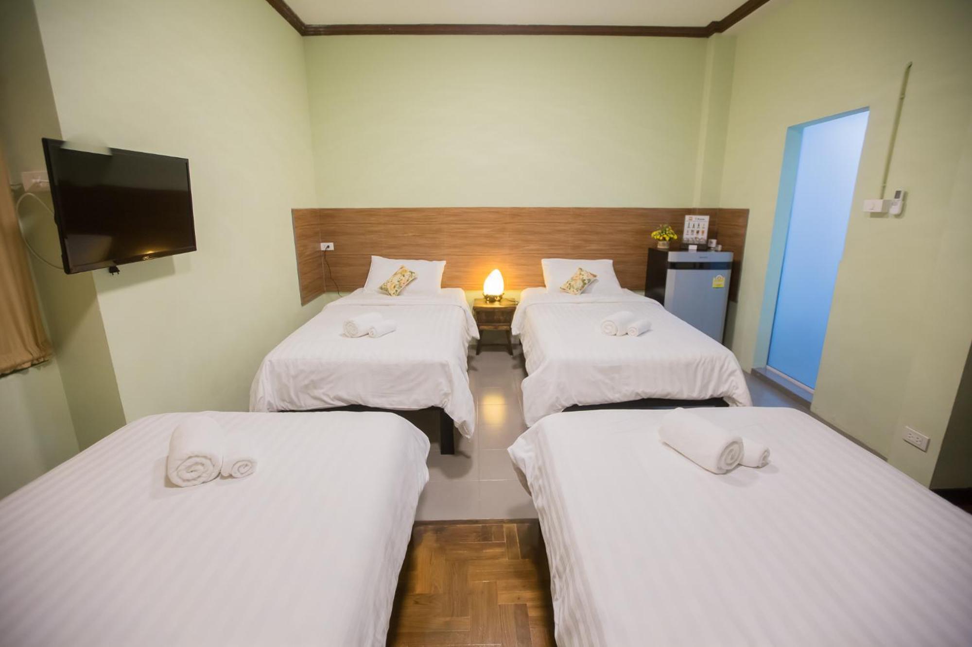 Iroom Boutique House Bed & Breakfast