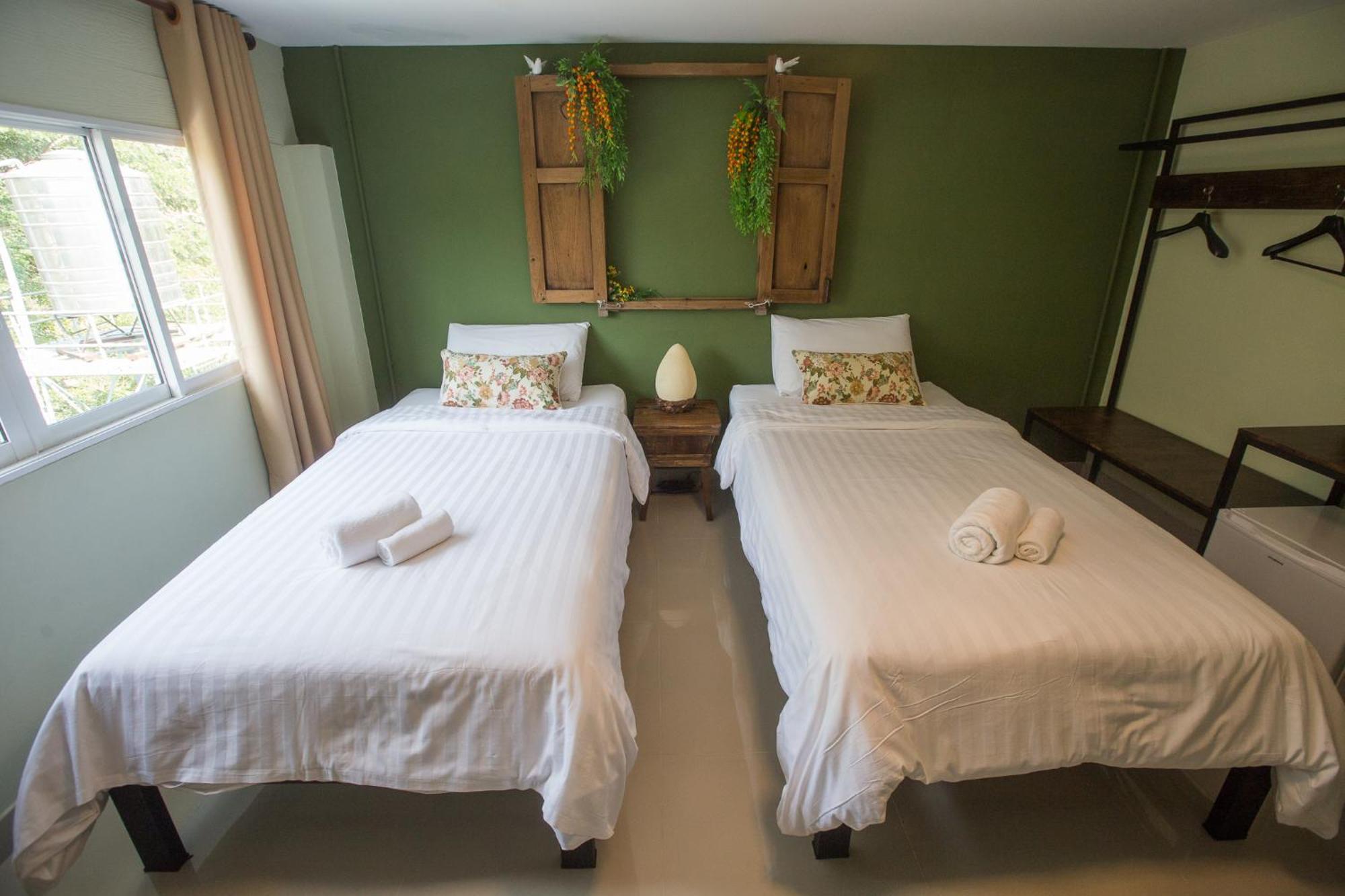 Iroom Boutique House Bed & Breakfast 2*
