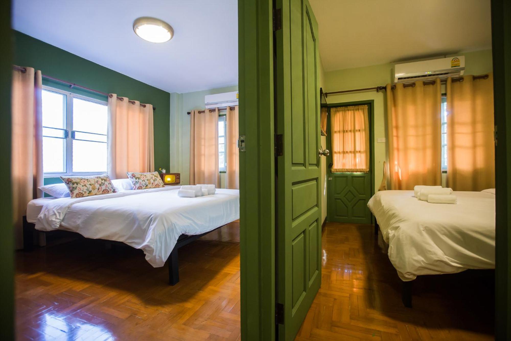 Iroom Boutique House Bed & Breakfast