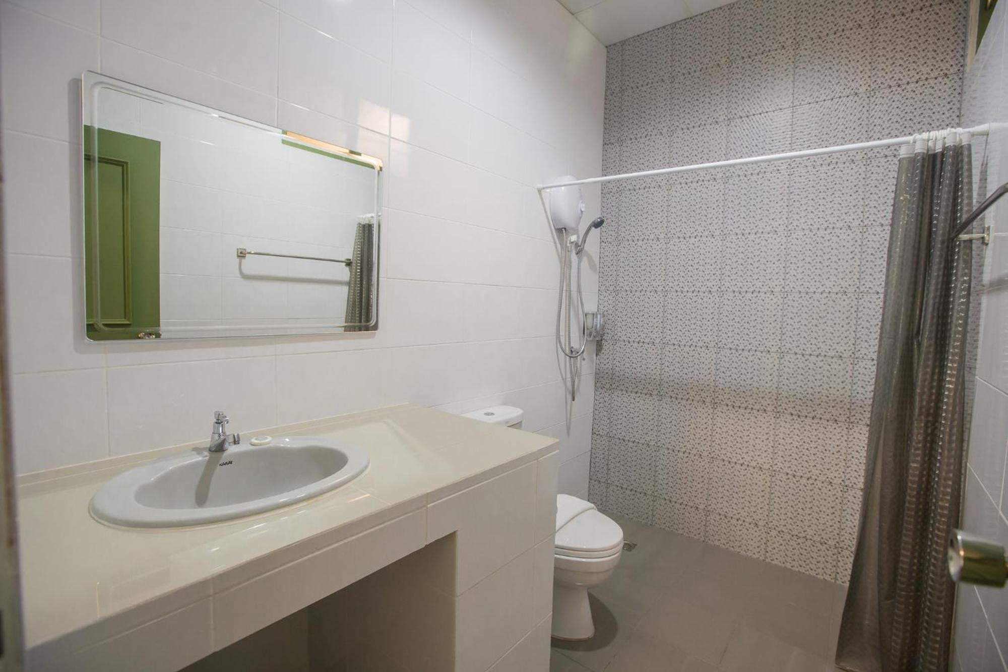 Bed & Breakfast Iroom Boutique House