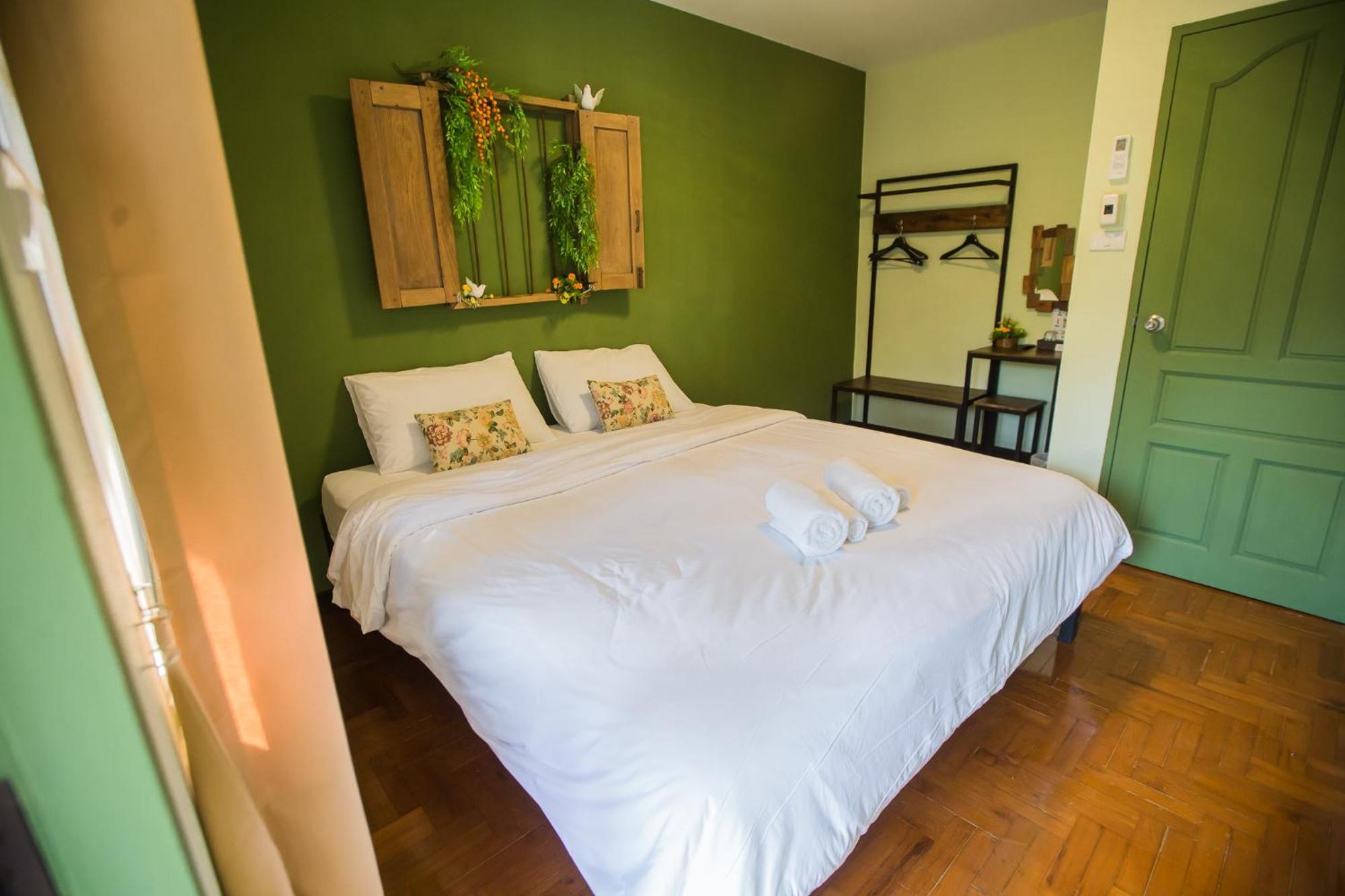 Iroom Boutique House Bed & Breakfast Chiang Mai