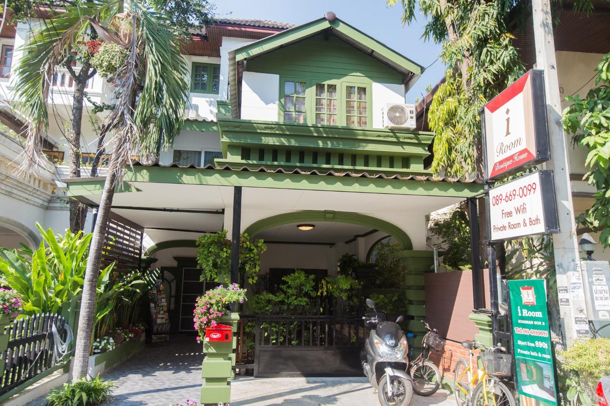 Bed & Breakfast Iroom Boutique House 2*