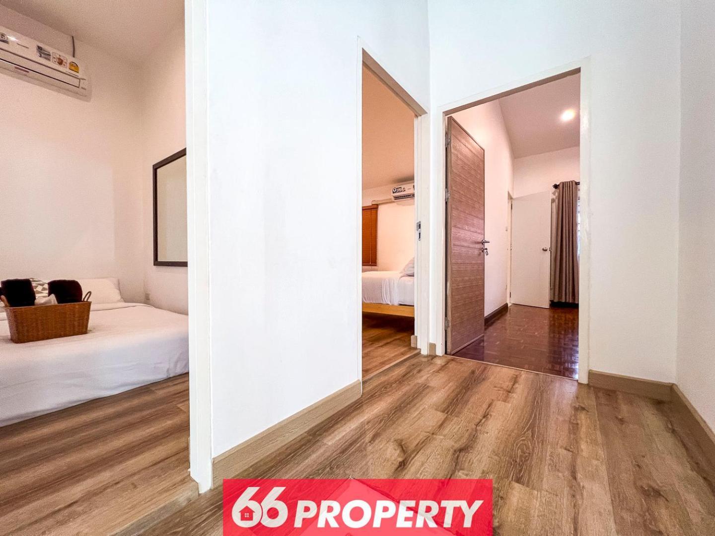 Holiday home The White House - 2min To Old - Near Walking Street Chiang Mai