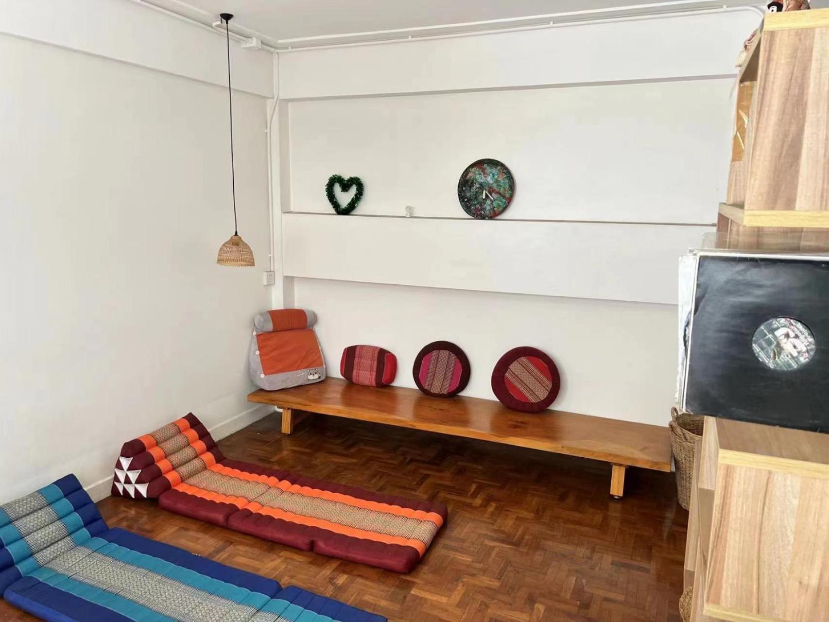 Float's House