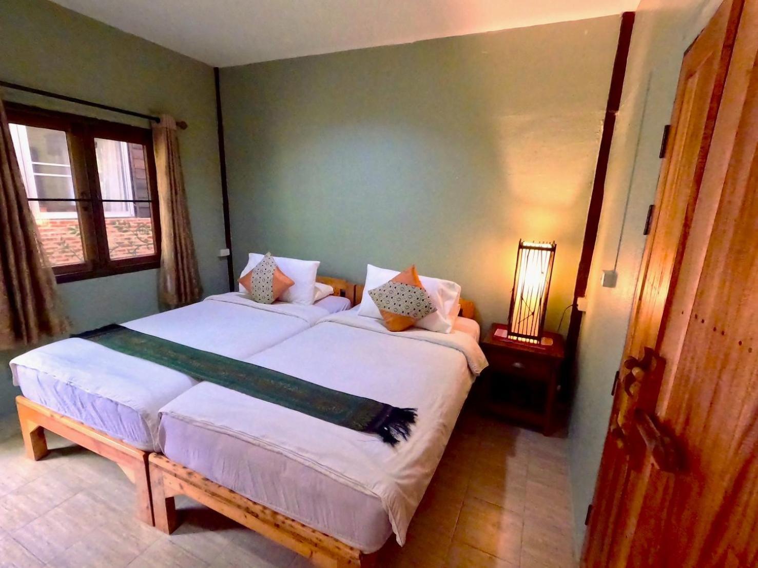 Joy's House & Tour Bed & Breakfast Chiang Mai