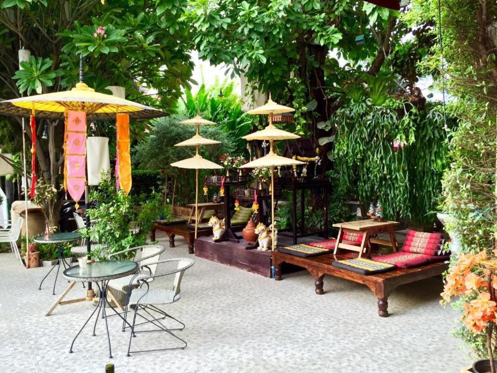 Loghome Boutique Hotel