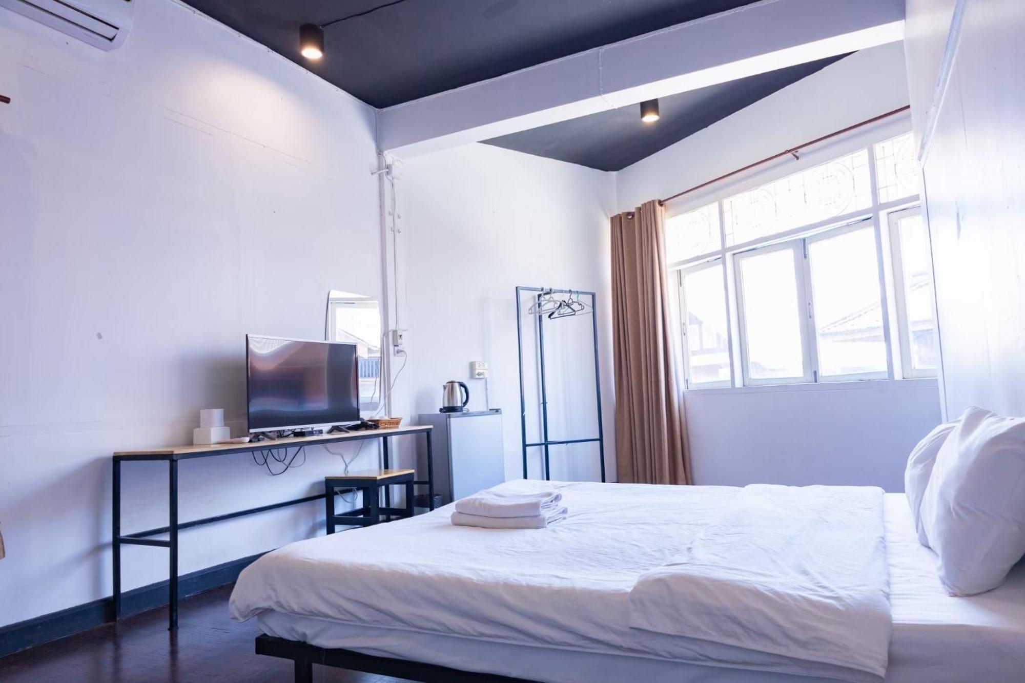 Go Tha Phae V โกอินน์ ท่าแพ 2 Apartment *
