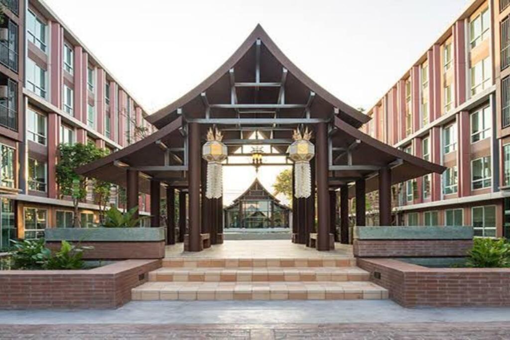 Appartement D Vieng Santitham *