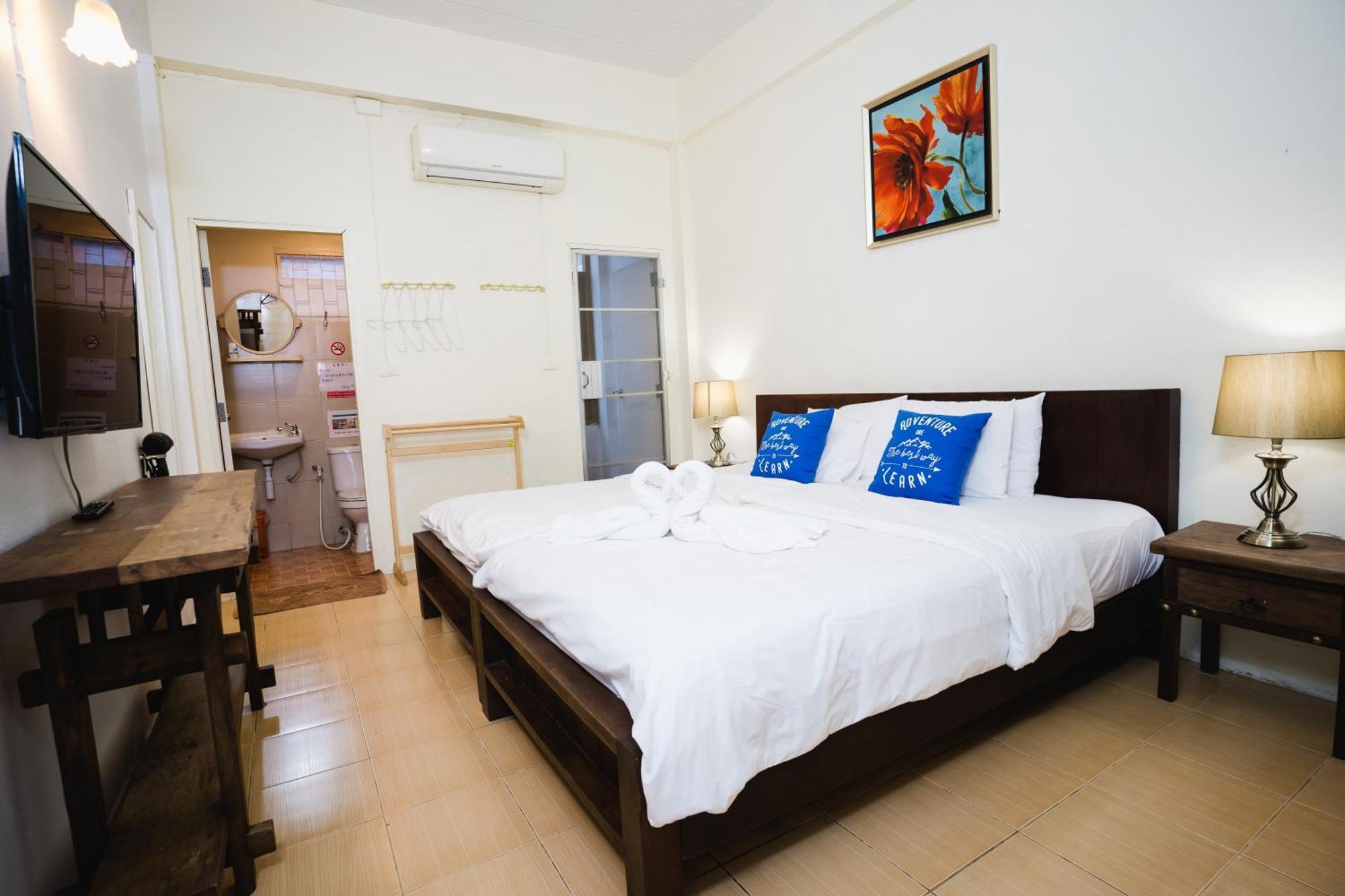 Sabuy Chiangmai Guest house 2*