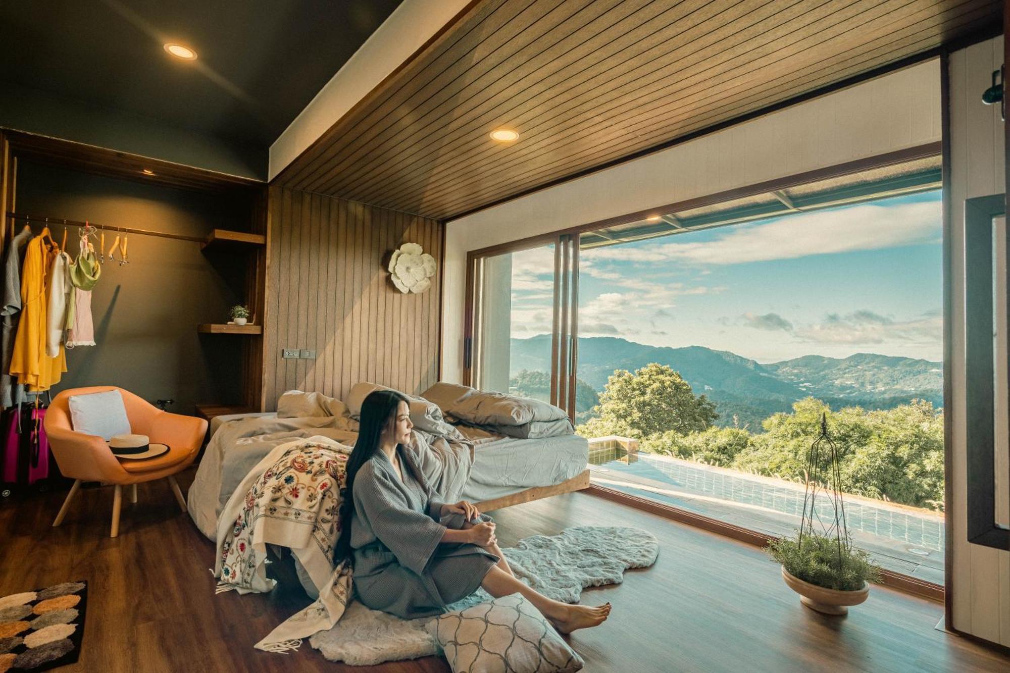 Vaya House