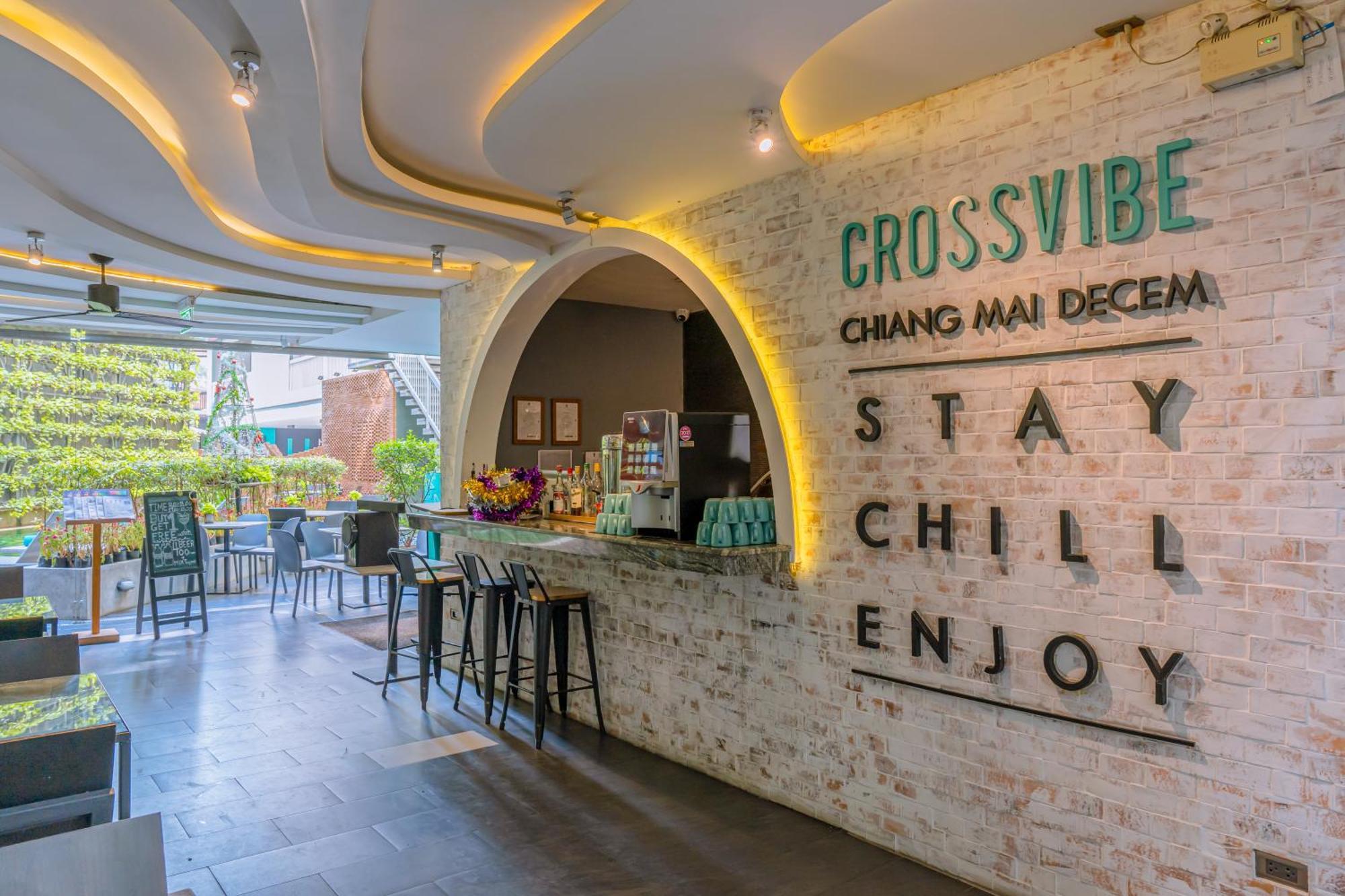 Cross Vibe Decem Nimman