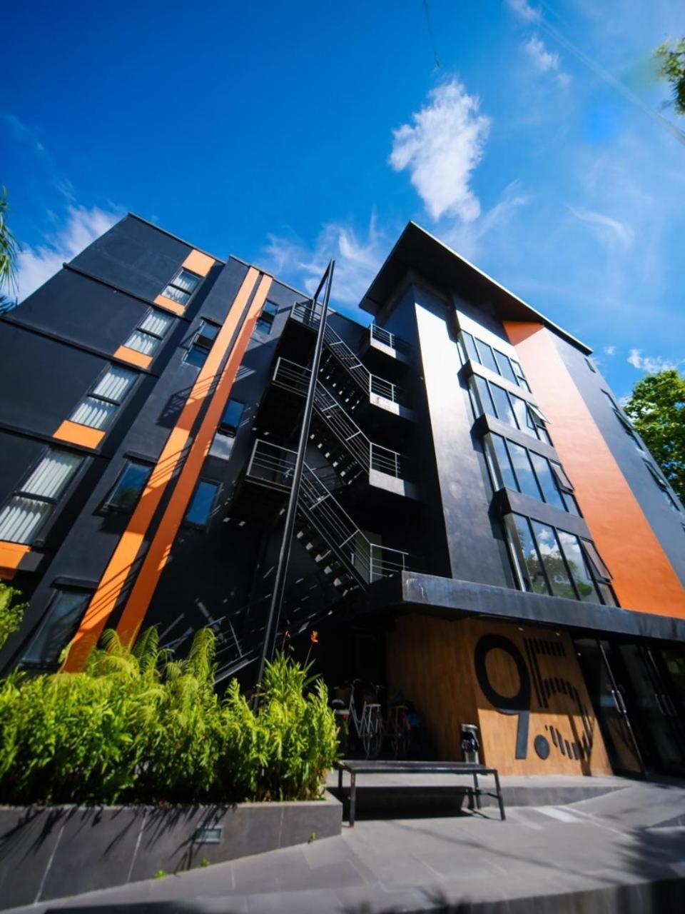 9.5hotel Chiangmai Bed & Breakfast