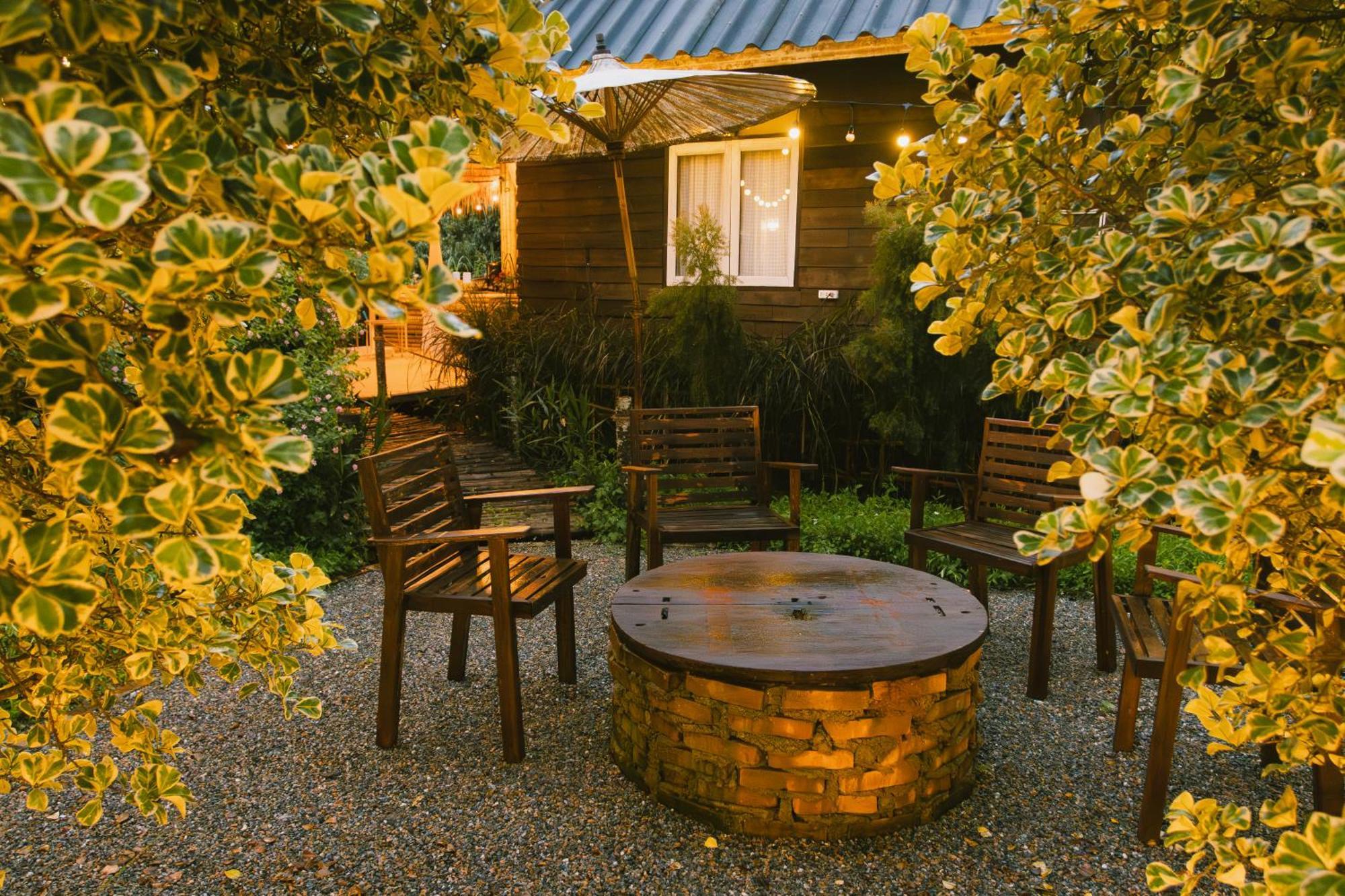 Holiday park The Woodshed Village