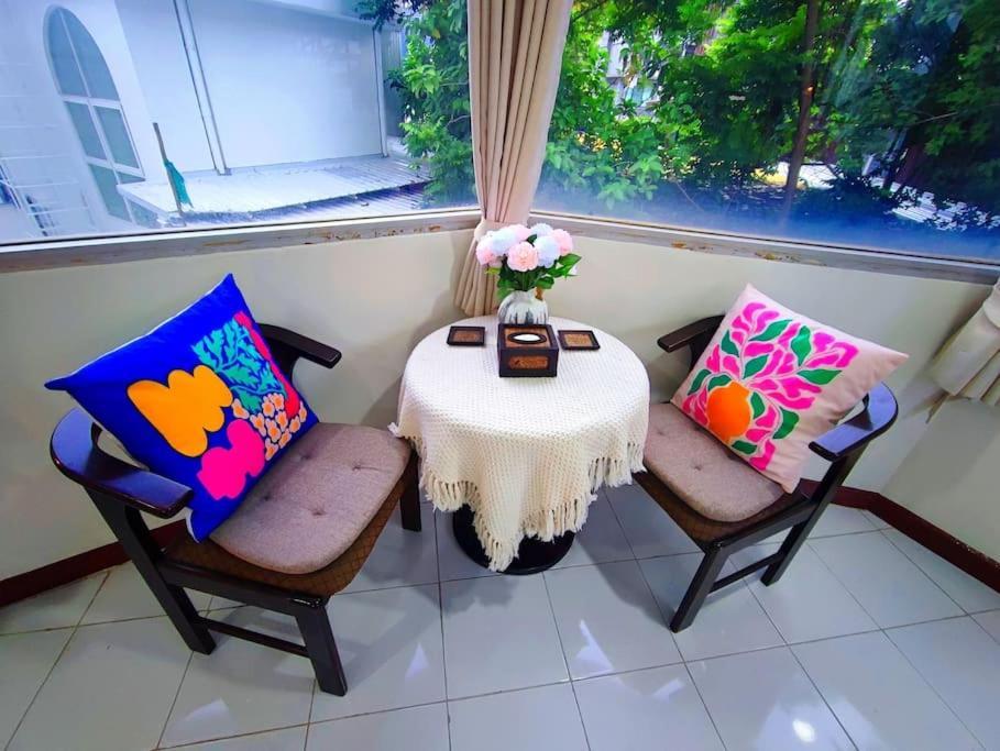 Cozy Condo, Heart Of Nimman, Digital Nomad Pad *
