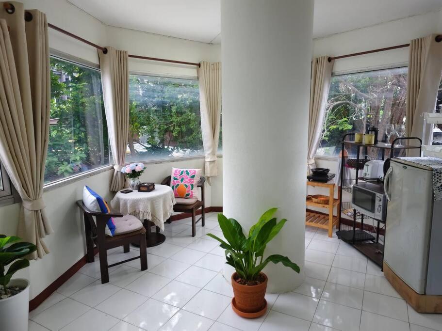 Cozy Condo, Heart Of Nimman, Digital Nomad Pad