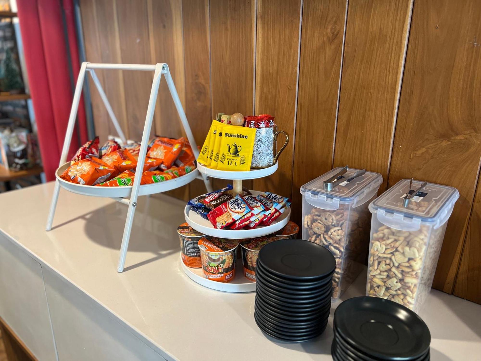 Hostel Hobnob (adults Only)